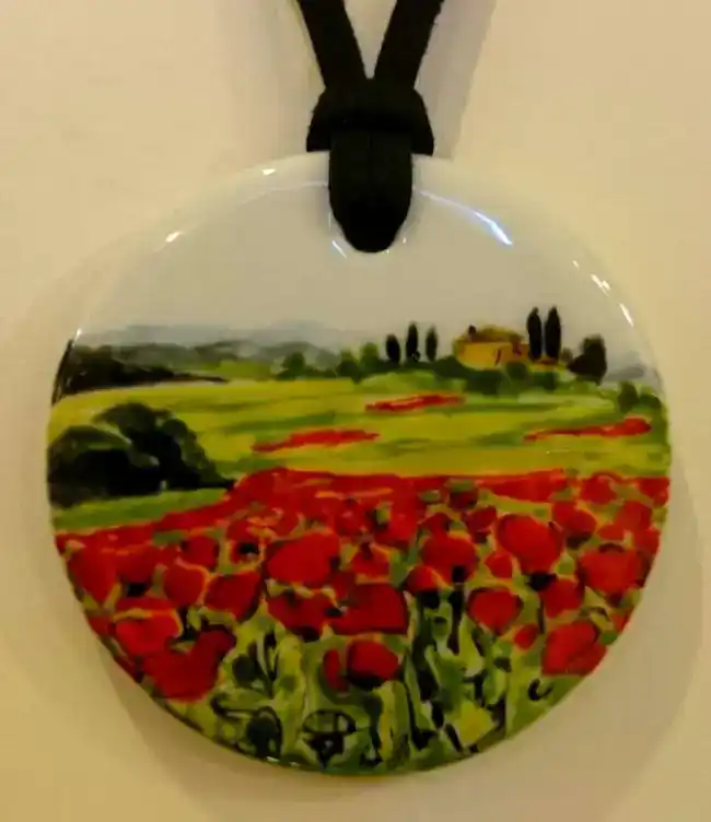 - Pendentif en porcelaine personnalisé.