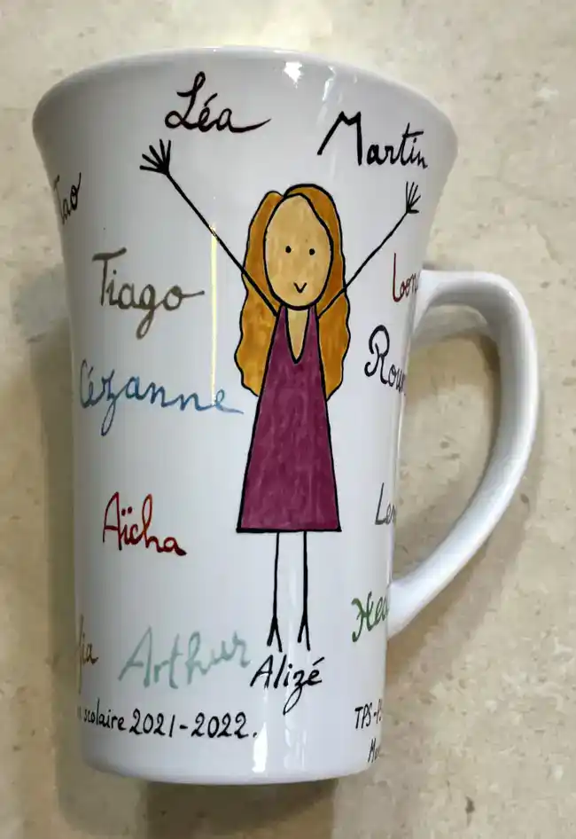 Mug Anglais en porcelaine personnalisé par les prénoms des enfants et par la maîtresse d'école